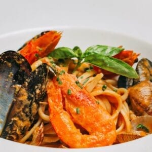 Linguini com marisco