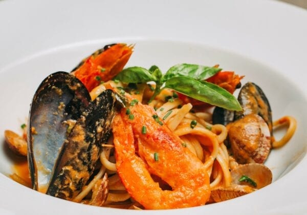 Linguini com marisco