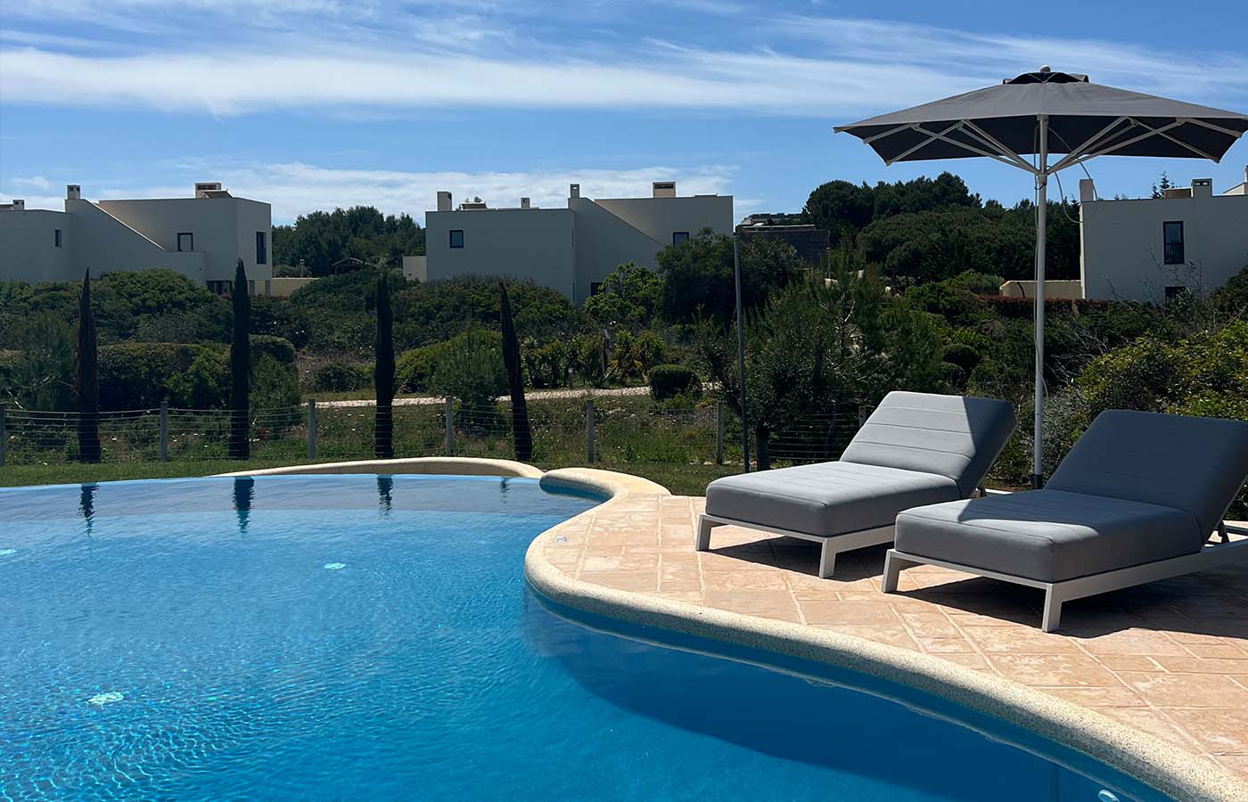 oasis-pool-2