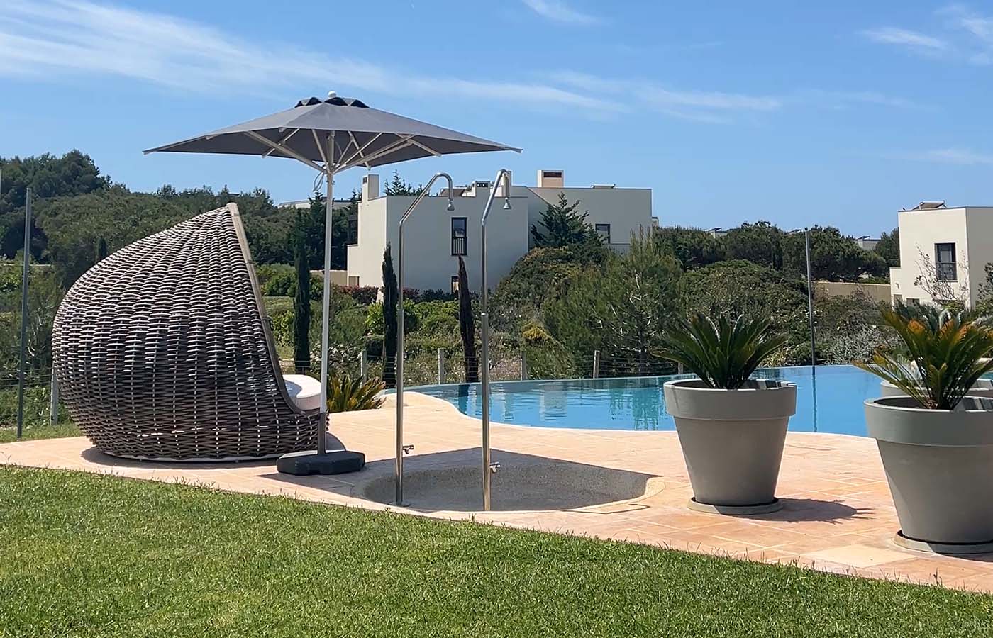 oasis-pool-3